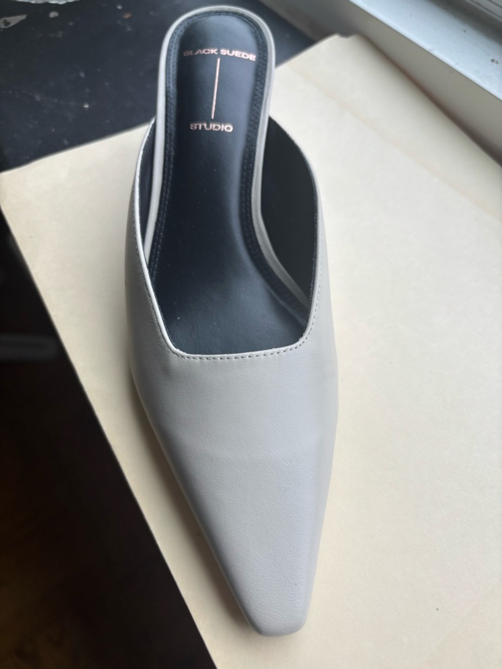 Women’s Off White All Leather Slipper Mule with Kitten Heel - Never Worn